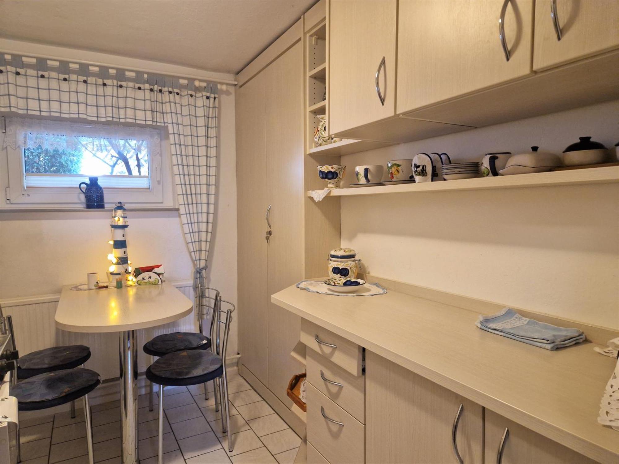 Ahlbeck, Ferienobjekt Apfel-Blume-Veilchen Apartman Heringsdorf  Szoba fotó