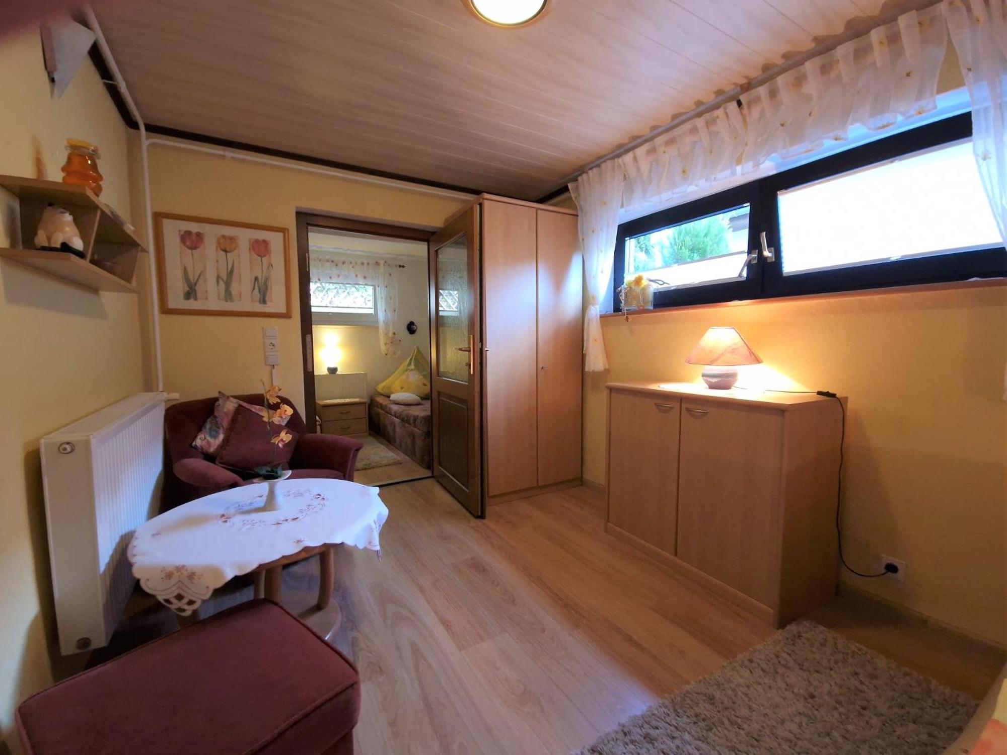 Ahlbeck, Ferienobjekt Apfel-Blume-Veilchen Apartman Heringsdorf  Szoba fotó