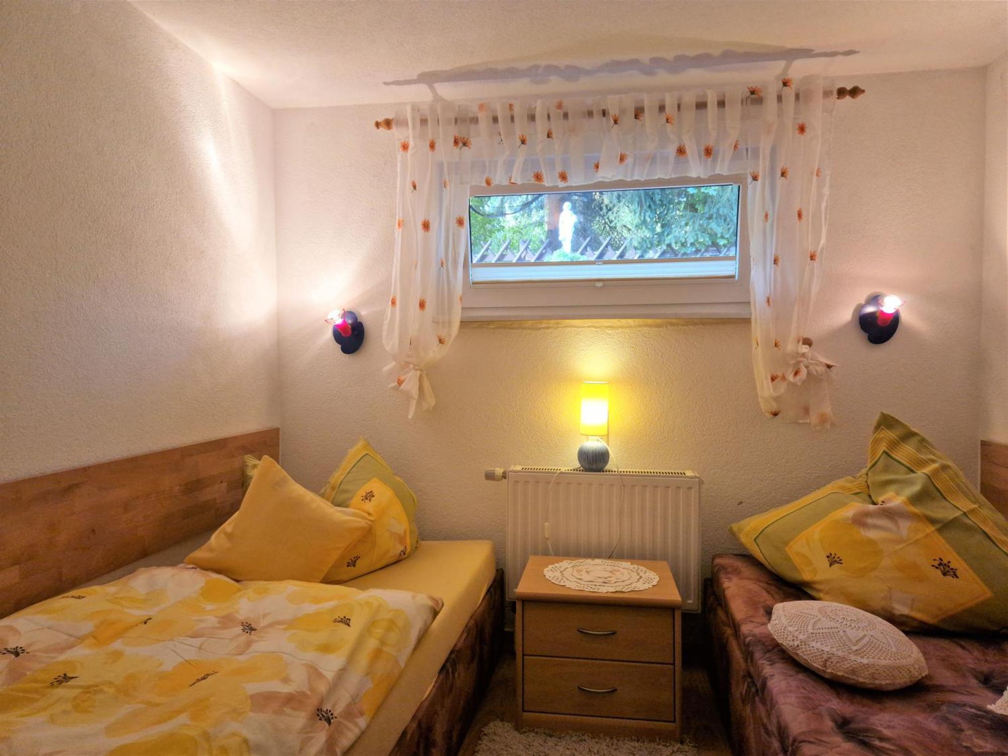 Ahlbeck, Ferienobjekt Apfel-Blume-Veilchen Apartman Heringsdorf  Szoba fotó