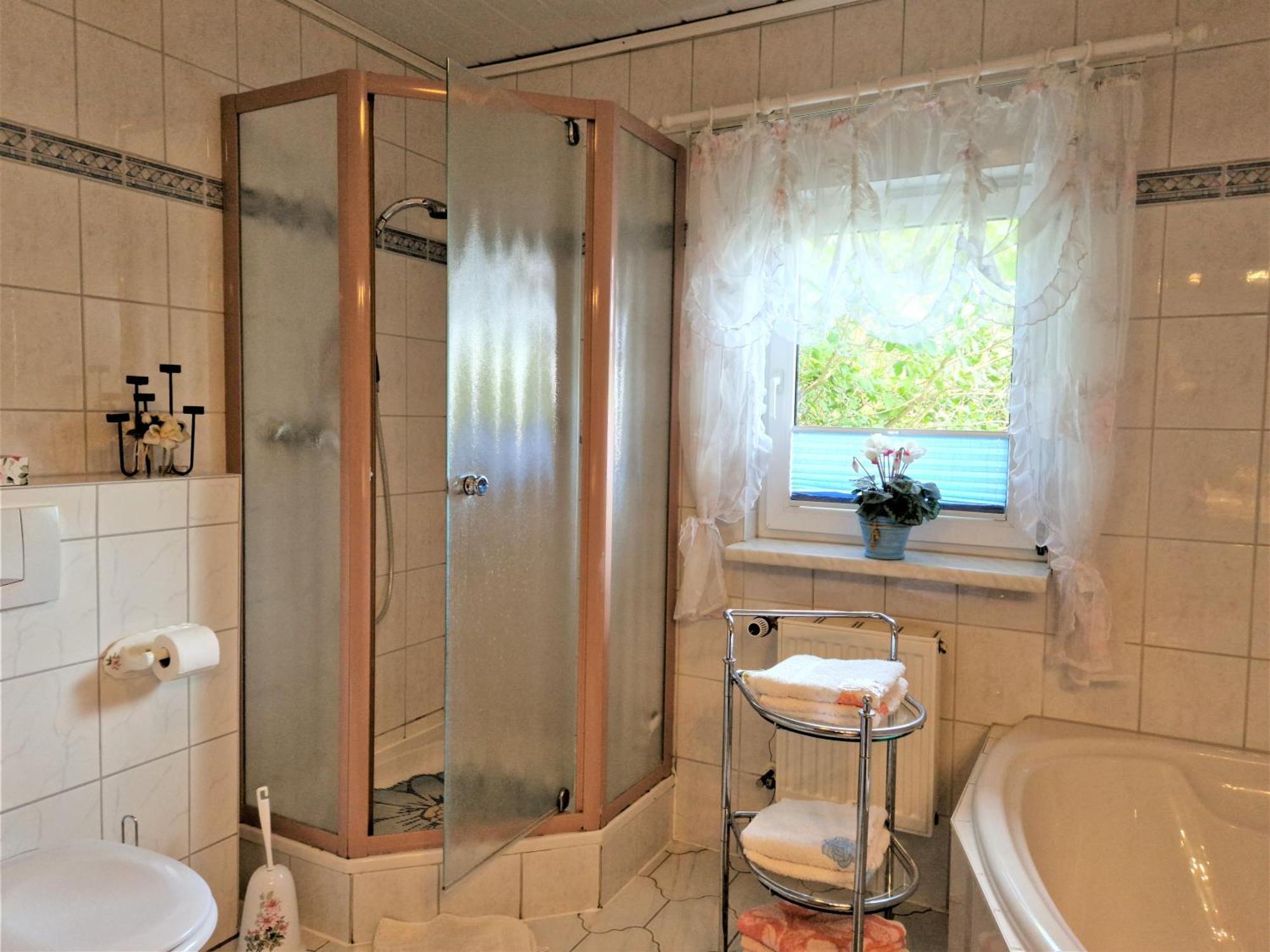 Ahlbeck, Ferienobjekt Apfel-Blume-Veilchen Apartman Heringsdorf  Szoba fotó