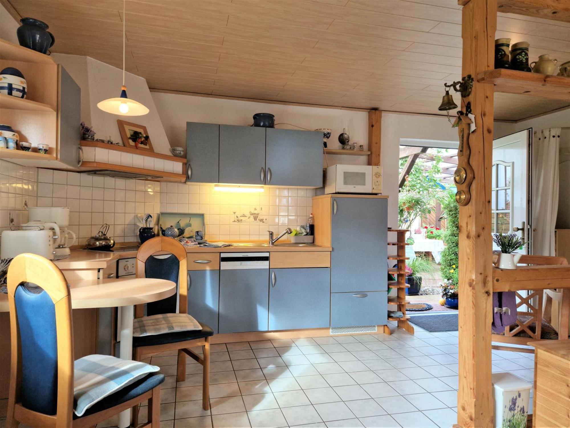 Ahlbeck, Ferienobjekt Apfel-Blume-Veilchen Apartman Heringsdorf  Szoba fotó