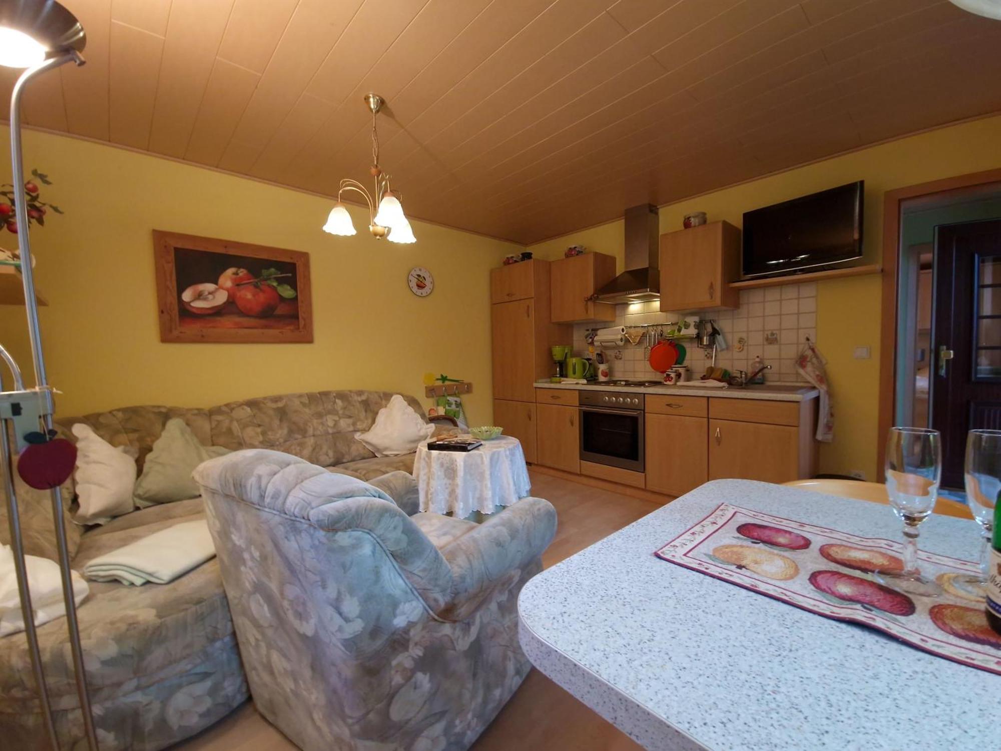 Ahlbeck, Ferienobjekt Apfel-Blume-Veilchen Apartman Heringsdorf  Szoba fotó